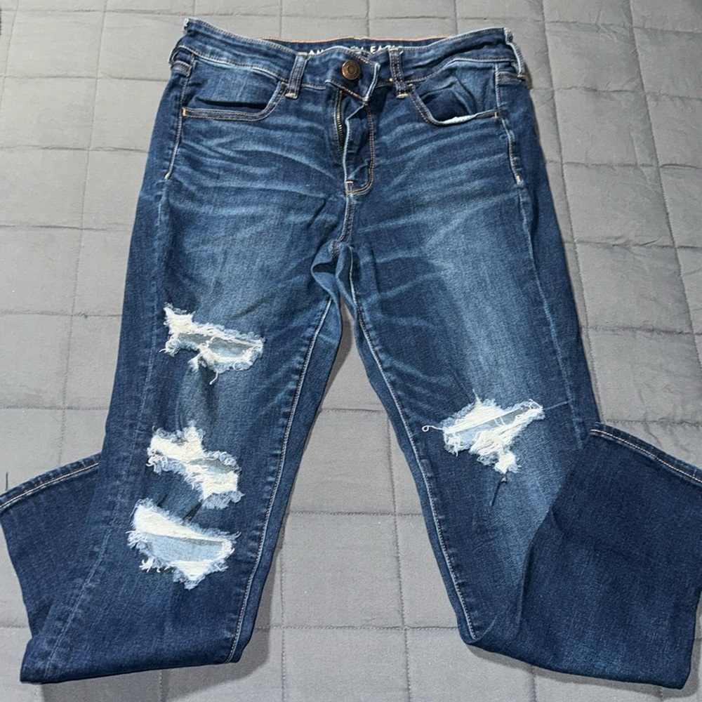 American Eagle Distressed Jeggings 12 short